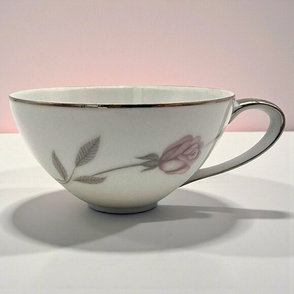 Mikasa Other - Mikasa Fine China 8194 Primrose Tea Cup With Floral Design & Metallic Rim
